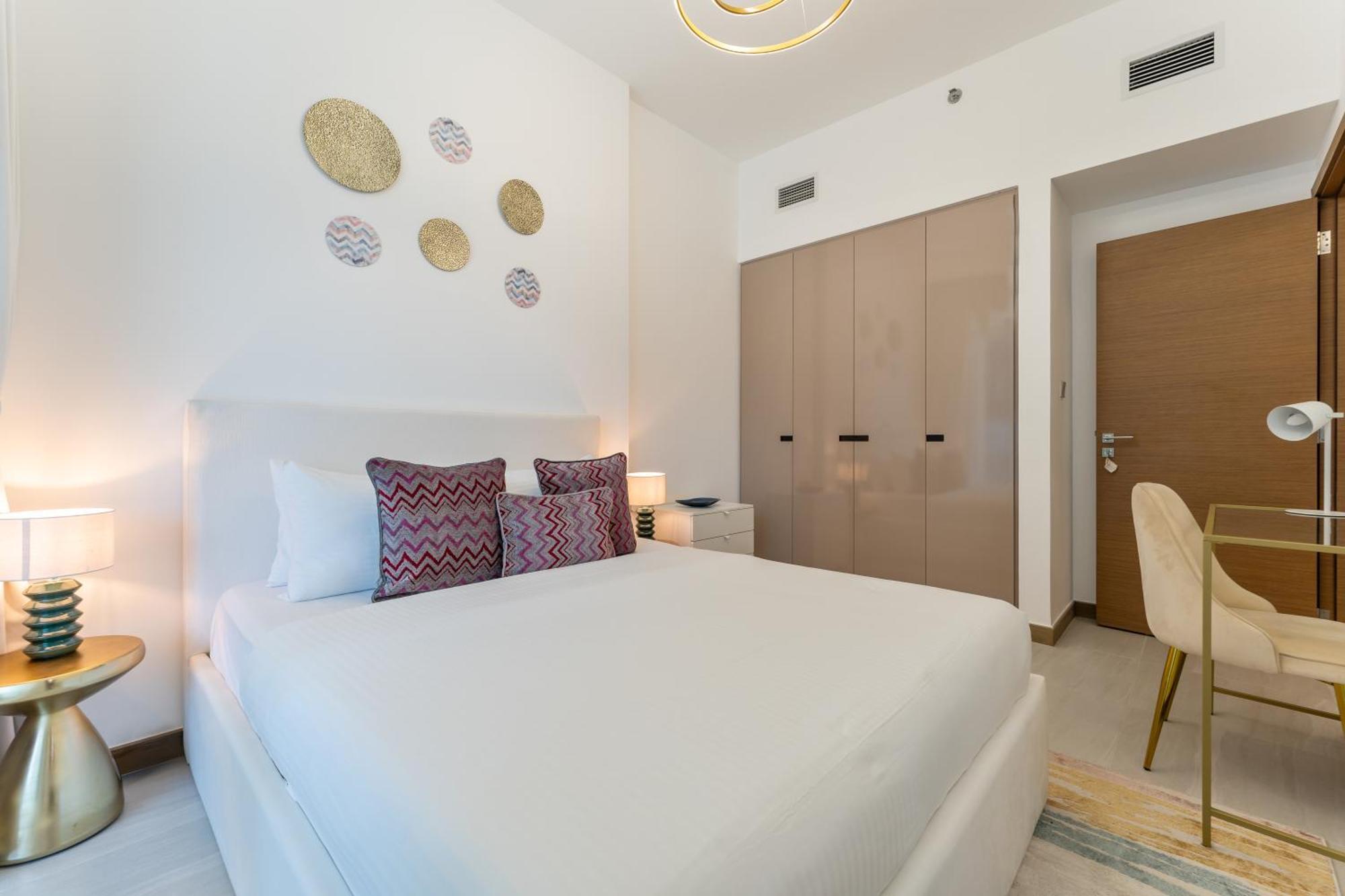 Apartment Upscale 1-br Luxury In Missoni Urban Oasis