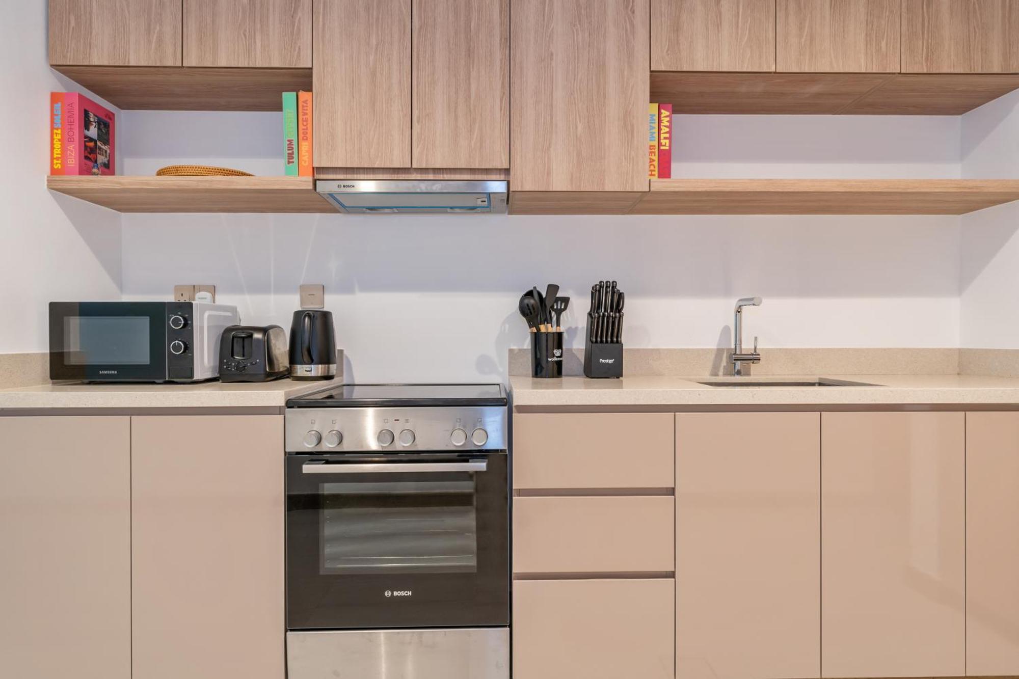 Upscale 1-br Luxury In Missoni Urban Oasis Apartment Dubai
