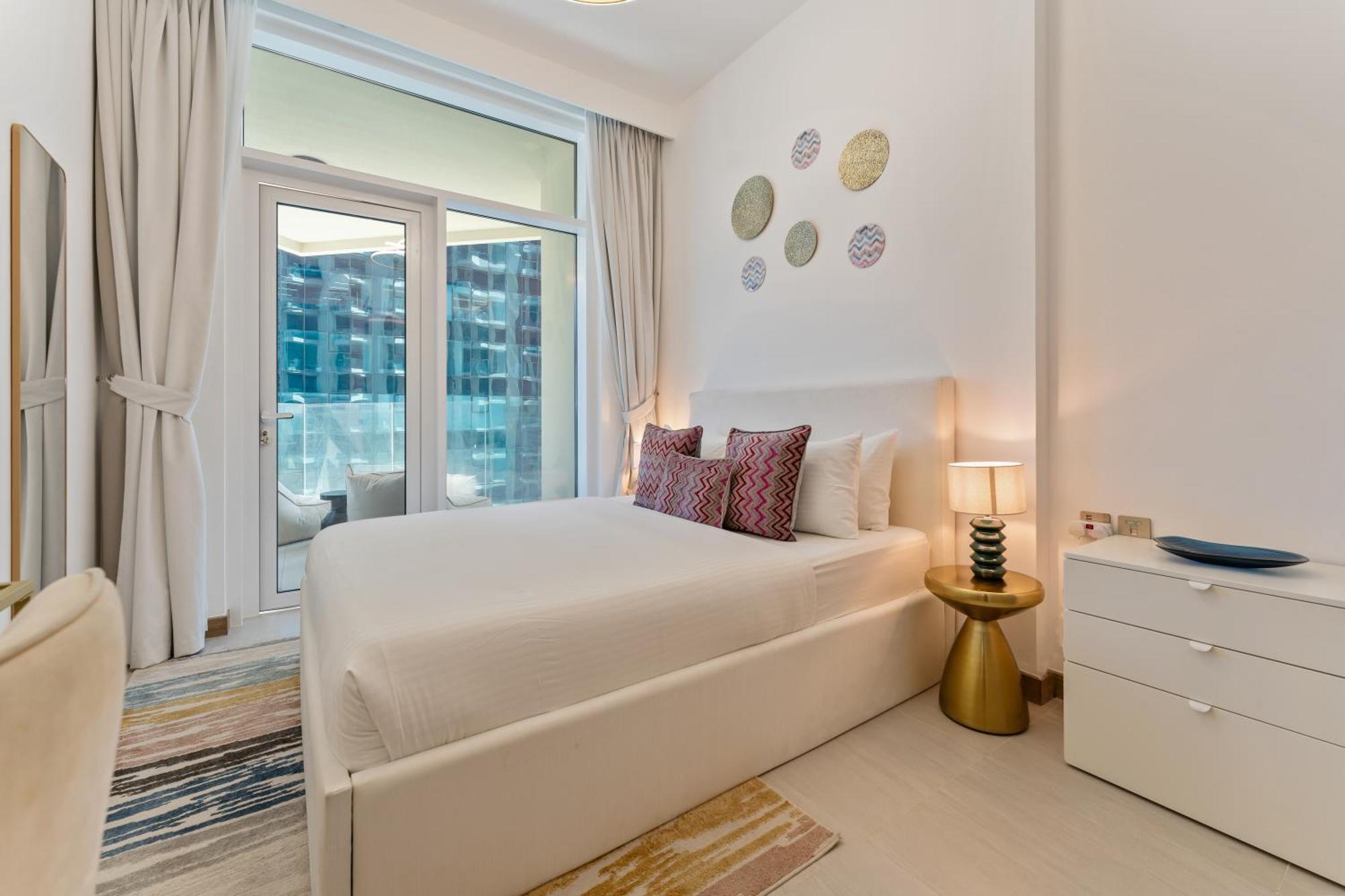 Apartment Upscale 1-br Luxury In Missoni Urban Oasis Dubai