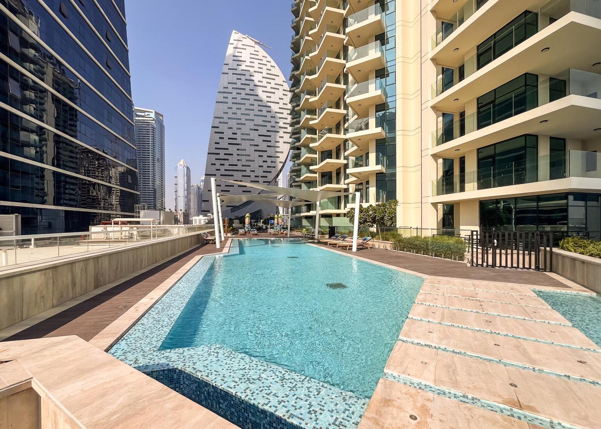 Apartment Upscale 1-br Luxury In Missoni Urban Oasis